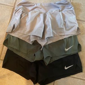 Nike running shorts bundle (2)